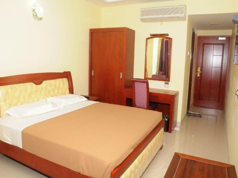Hotel Shrivalli Residency Τσενάι Εξωτερικό φωτογραφία