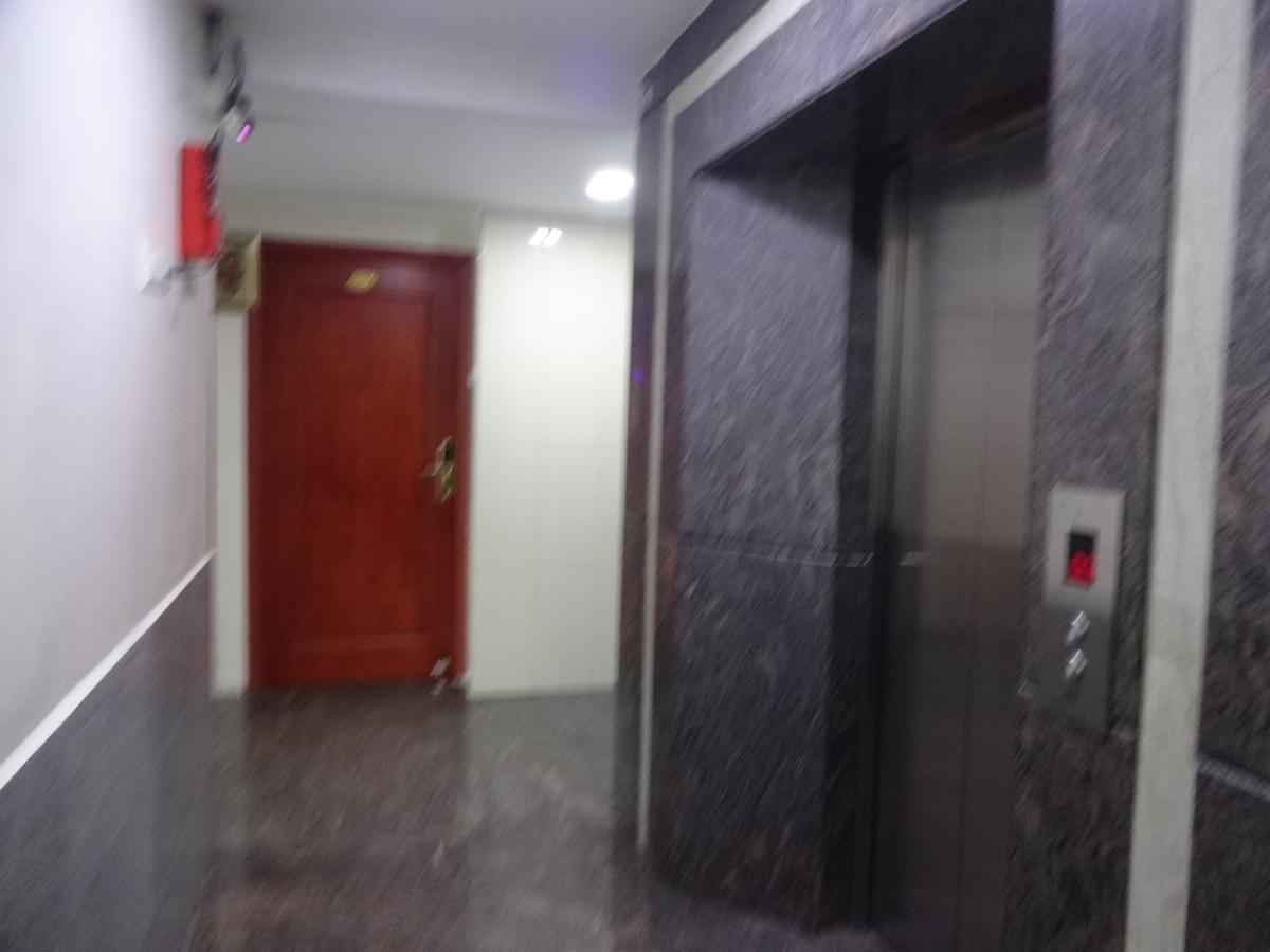 Hotel Shrivalli Residency Τσενάι Εξωτερικό φωτογραφία