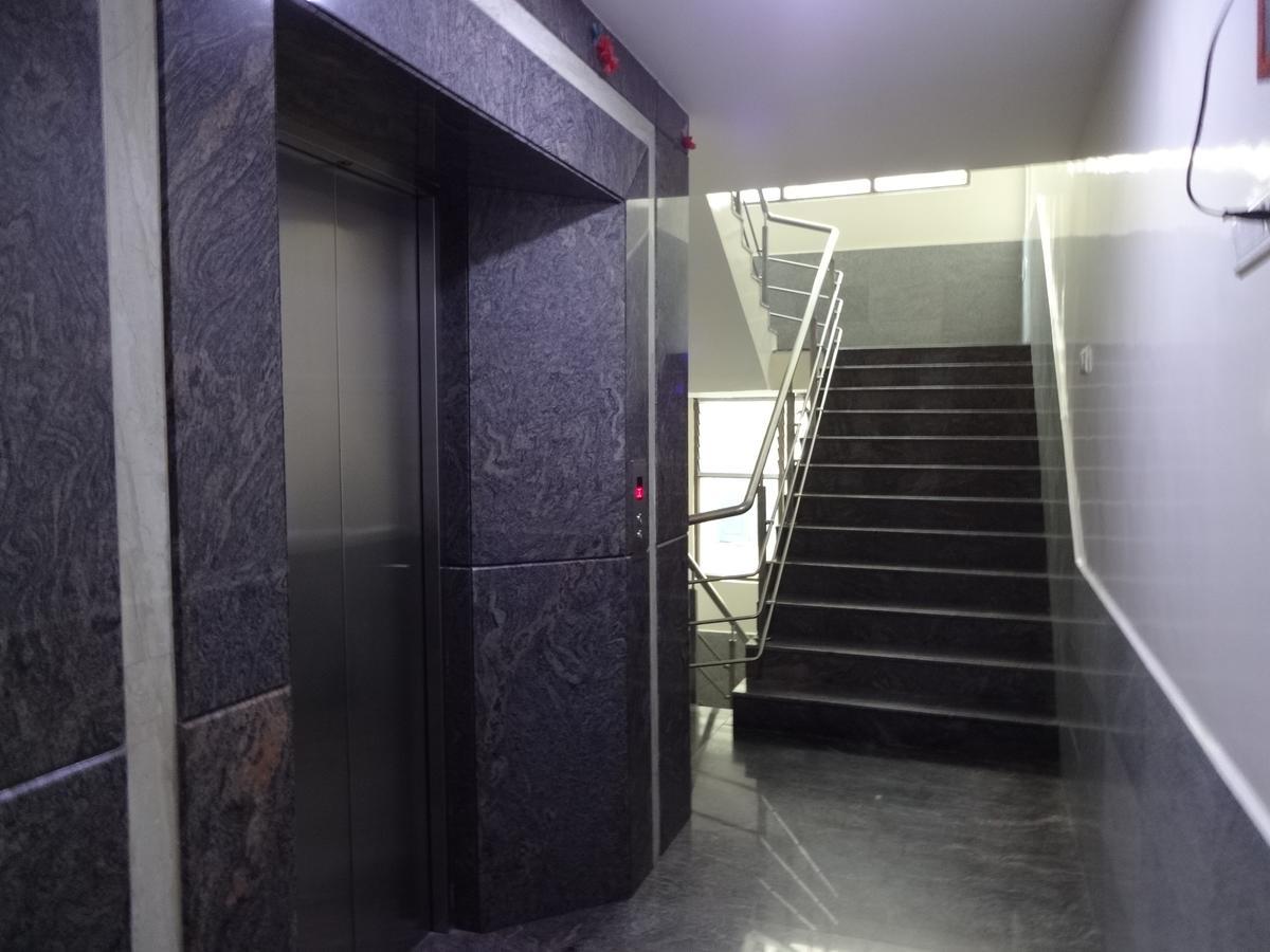 Hotel Shrivalli Residency Τσενάι Εξωτερικό φωτογραφία