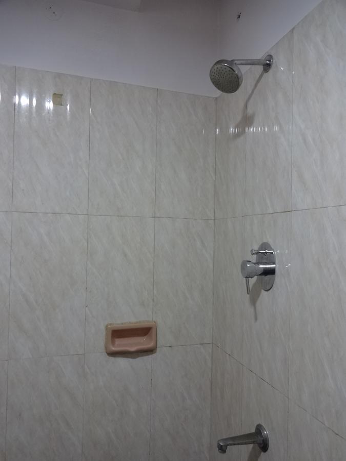 Hotel Shrivalli Residency Τσενάι Εξωτερικό φωτογραφία